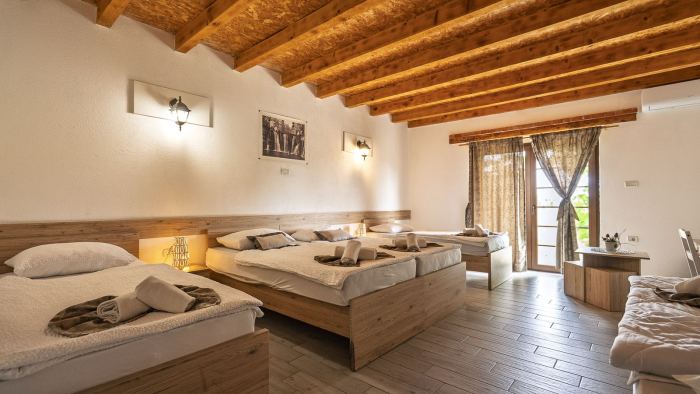 Big House Hotel — Sobe 4