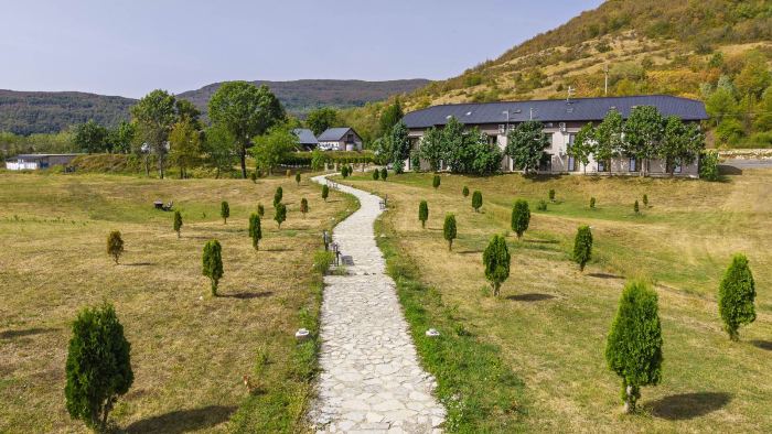 Big House Hotel — Hotel i okoliš 7